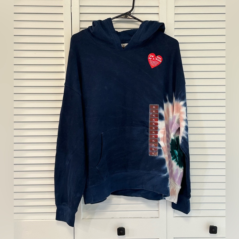 Wildfox Tye-Dye Hoodie Size XL NWT